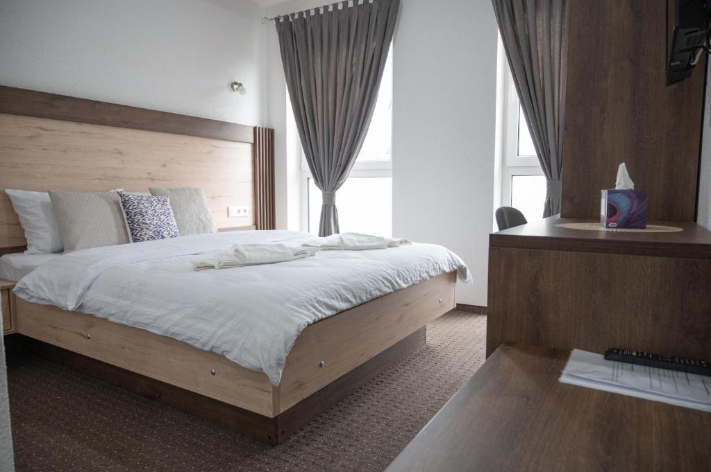 Deluxe dvokrevetna soba u Hotelu Pilot